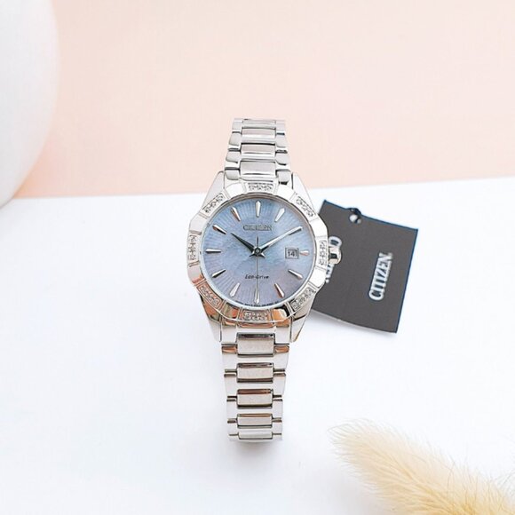 New Citizen Silver Princess 28mm Watch! BEAUTIFUL! main image 4